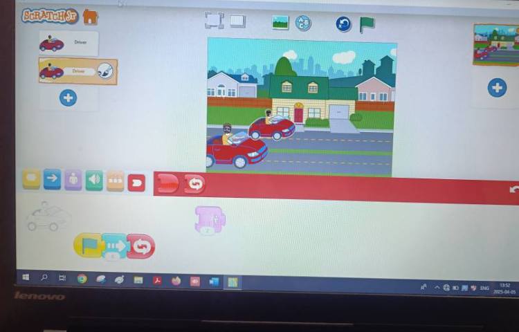 انجام پروژه شماره یک اسکرچ جونیور حرکت ماشین در خیابان 3