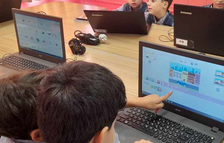 انجام پروژه شماره یک اسکرچ جونیور 3