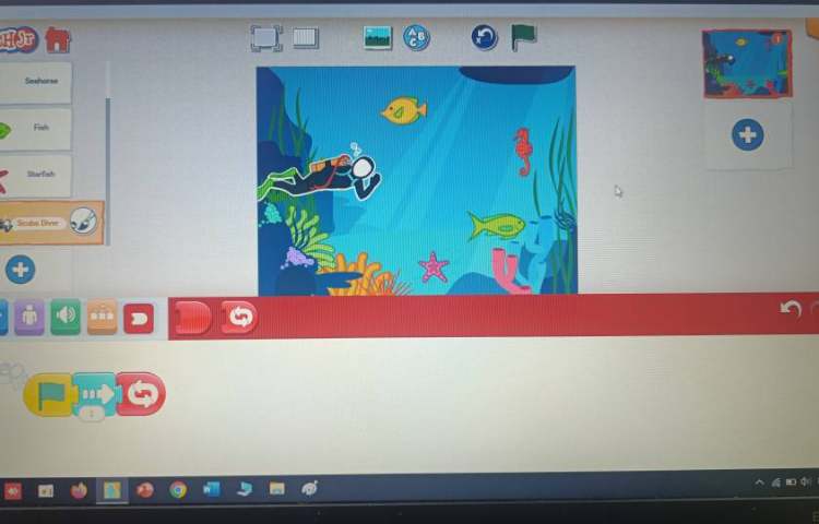 انجام پروژه های شماره شش و هشت اسکرچ جونیور چراغ راهنمایی و زیر دریا 4