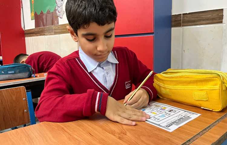 انجام کاربرگ مربوط به حالاتِ مواد-زنگ Science 9