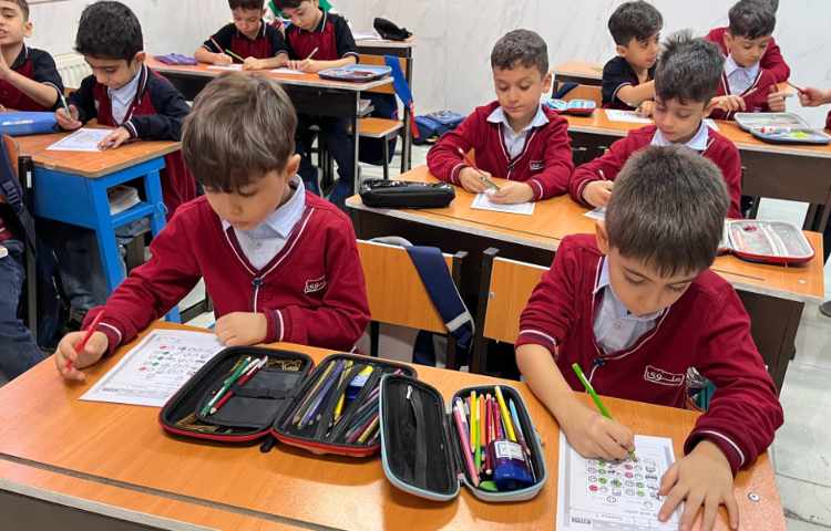 انجام کاربرگ مربوط به غذاهای سالم و ناسالم-زنگ Science