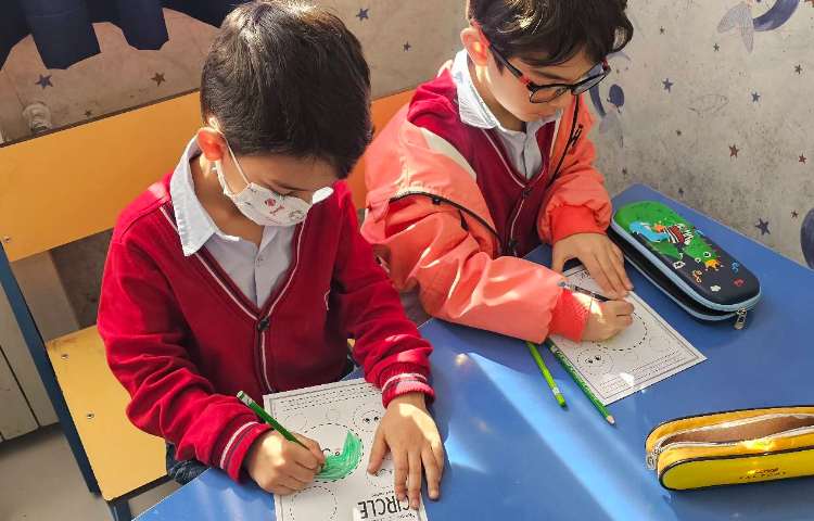 انجام کاربرگ مفهوم دایره tracing & coloring 1