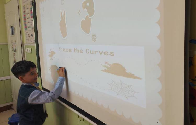 انجام کاربرگ و فعالیت دست ورزی گل پسرای عزیزم 6