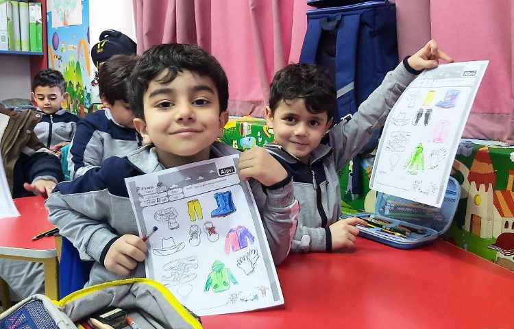 انجامِ کاربرگ clothes 3