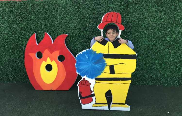 انجام کاردستی به مناسبت روز آتش نشان 7