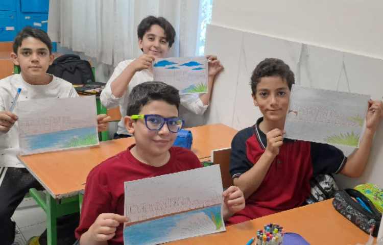 انجام کاردستی مربوط به صنعت گردشگری