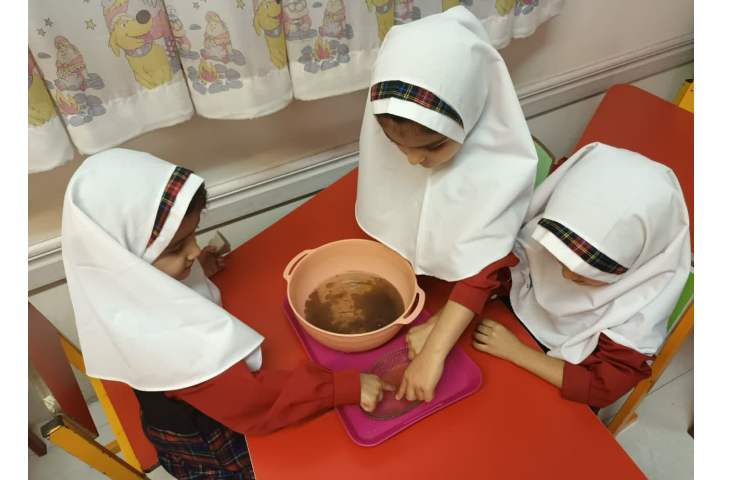 انجام کاردستی و آزمایش علوم 5