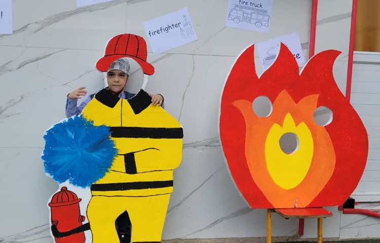 انجام کار دستی به مناسبت گرامیداشت روز آتش نشان 13