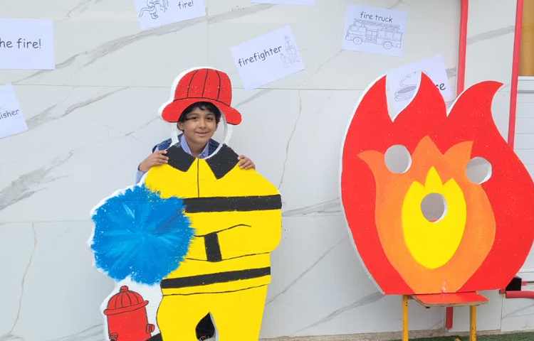 انجام کار دستی به مناسبت گرامیداشت روز آتش نشان 17