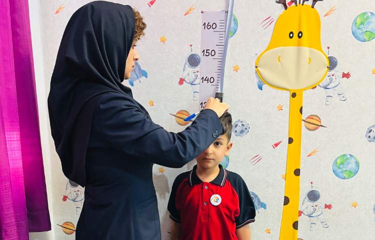 اندازه گیری قد و وزن