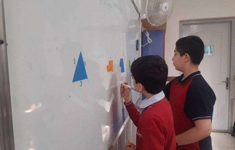 اندازه‌گیری محیط اشکال مختلف-زنگ Math