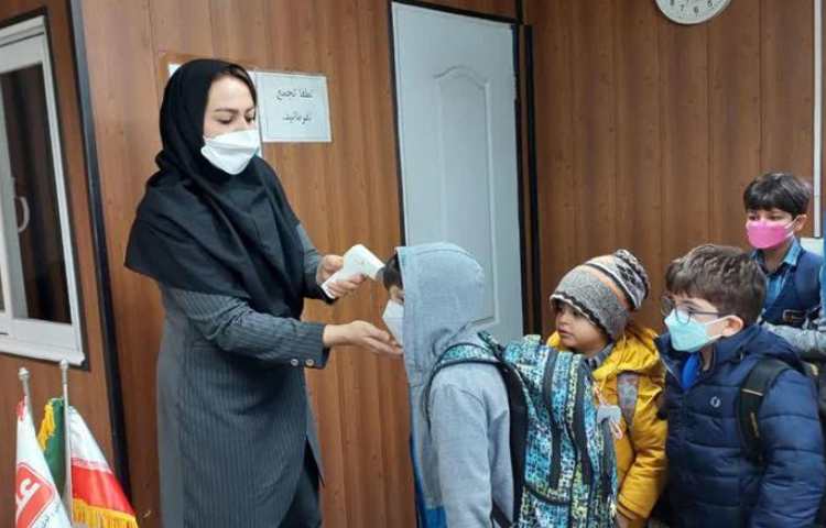 اندازه گیری و سنجش تب دانش آموزان دبستان علوی