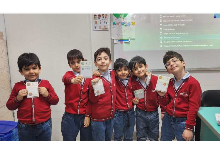 اهدای جوایز به دانش آموزان 4