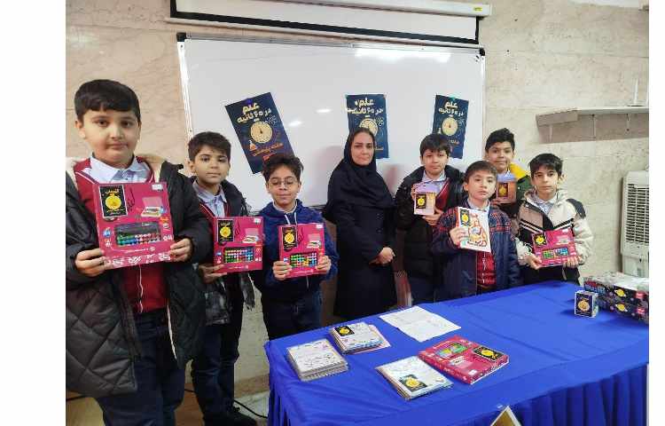 اهدای جوایز به نفرات برتر مسابقه ی علم در 60ثانیه 14