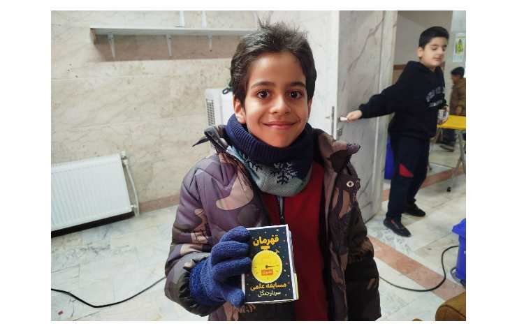 اهدای جوایز به نفرات برتر مسابقه ی علم در 60ثانیه 8