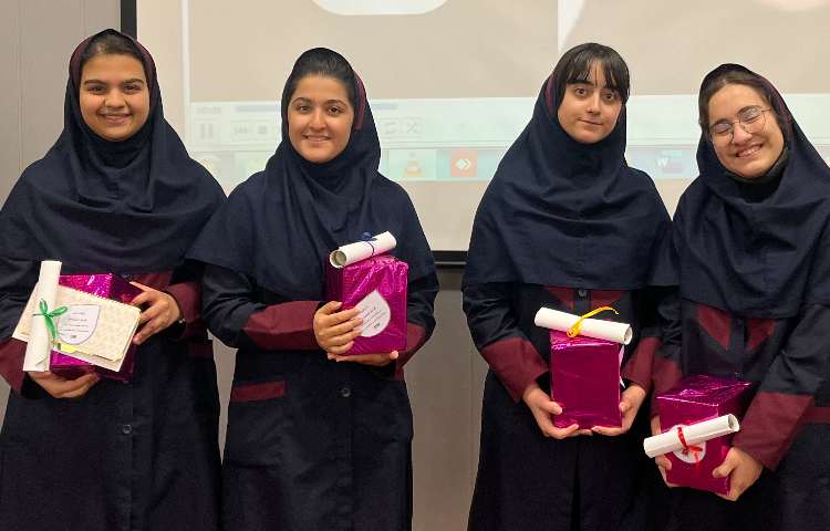 اهدای جوایز به نفرات برتر 4