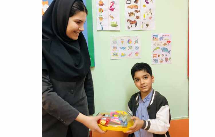 اهدای جوایز دانش آموز فعال سواد رسانه 6