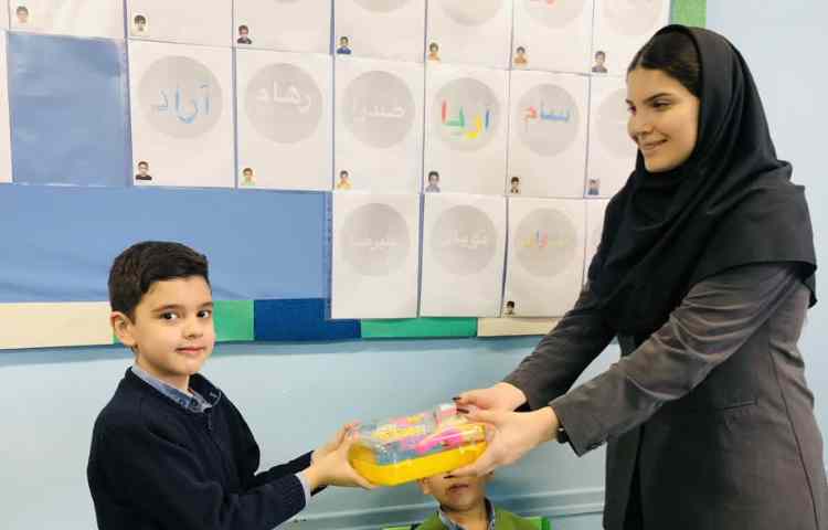 اهدای جوایز دانش آموز فعال سواد رسانه 7