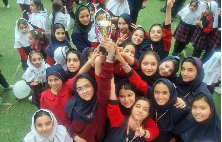 اهدای مدال 5