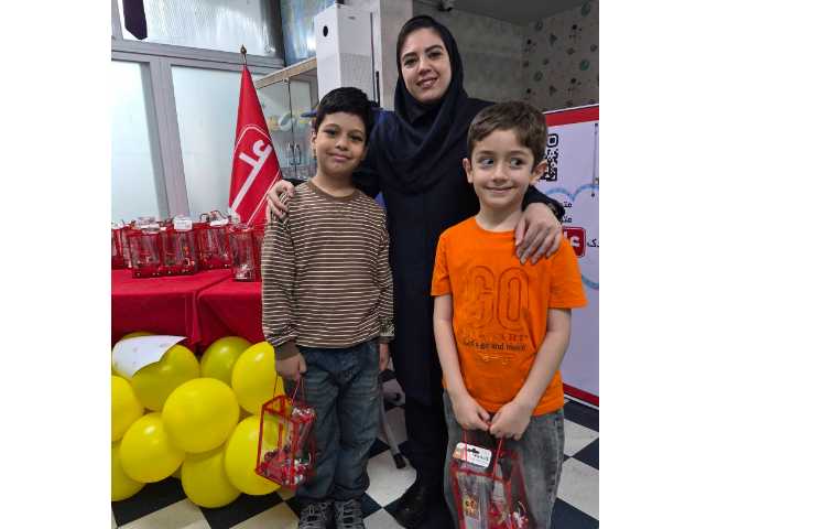 اهدای هدایای دانش آموزان 1