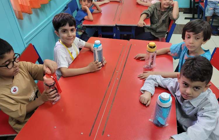 اهدای هدیه ی روز اول 1