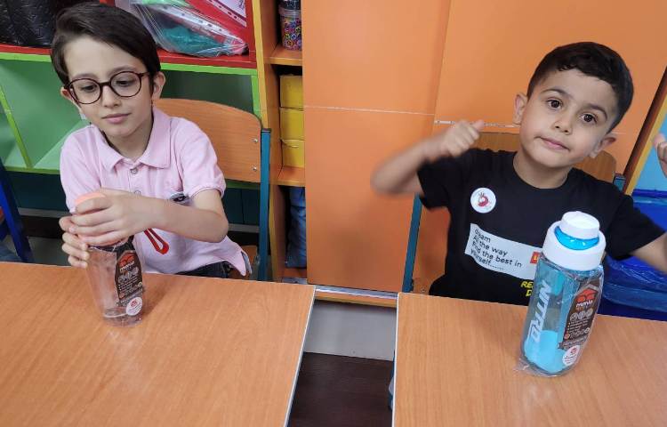 اهدای هدیه ی روز اول 2