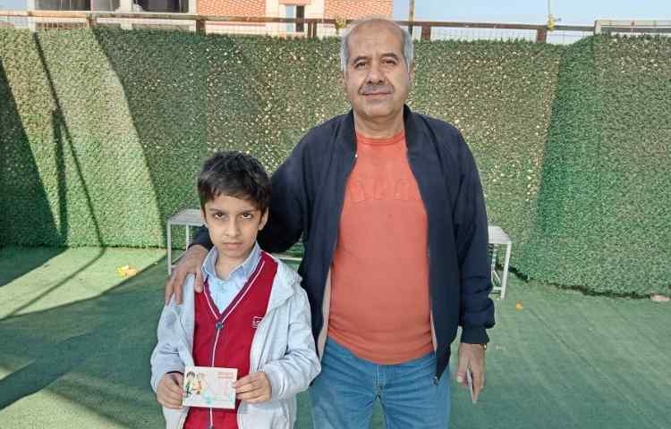 اهدای کارت امتیاز به دانش آموزان 9