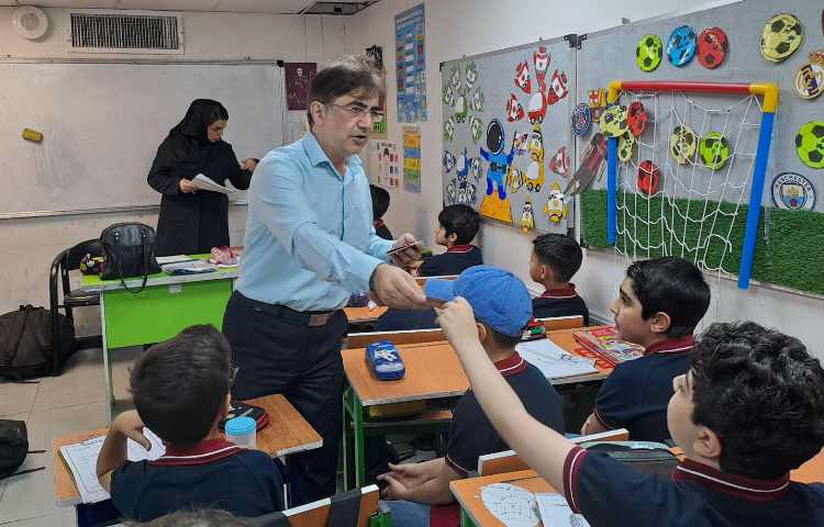 اهدای کارت امتیاز 10