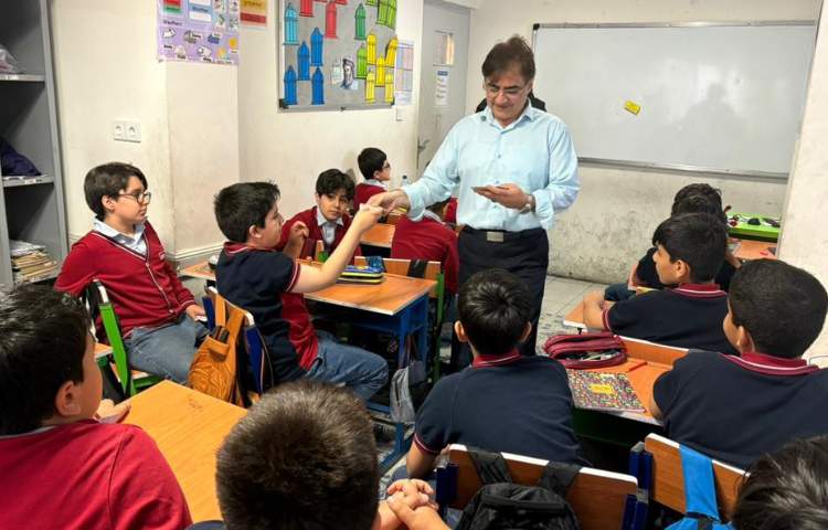 اهدای کارت امتیاز 5