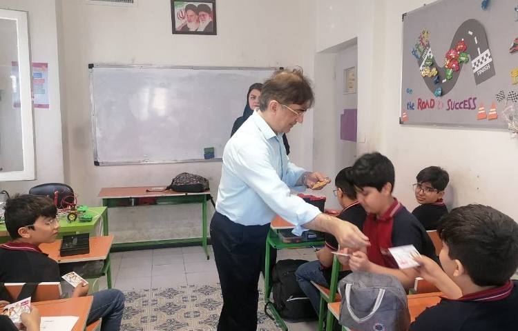 اهدای کارت امتیاز