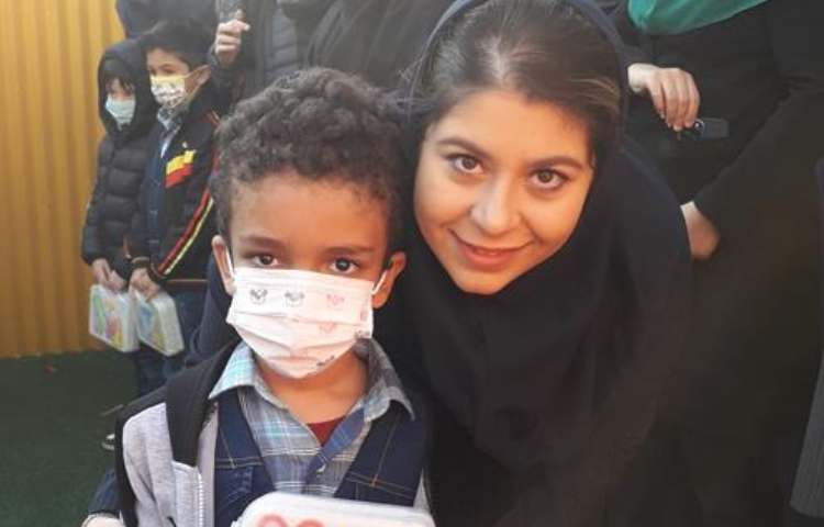 اهدا جوایز سه شنبه داغ دانش آموزان پیش و اول 3