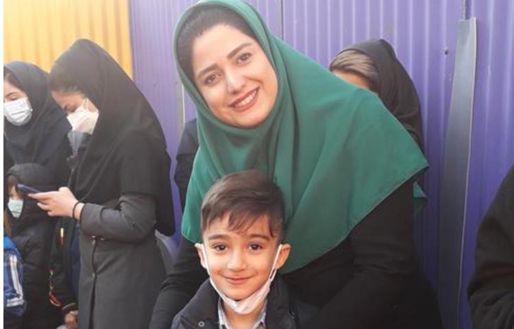 اهدا جوایز سه شنبه داغ دانش آموزان پیش و اول 6