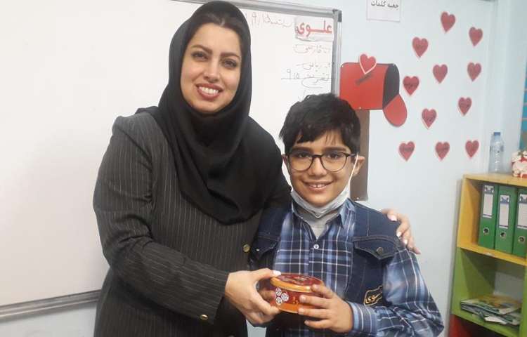 اهدا جوایز سه شنبه داغ 4