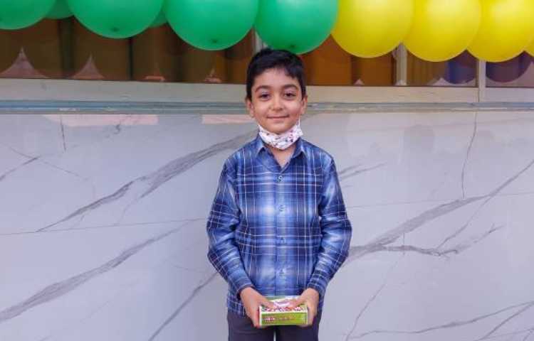 اهدا جوایز مسابقات فرهنگی و هنری بین شعب دبستان های دخترانه و پسرانه علوی 21