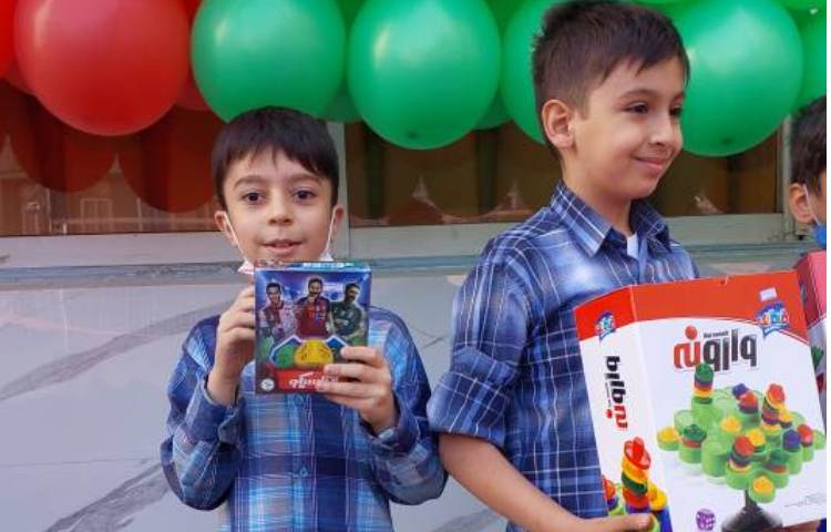 اهدا جوایز مسابقات فرهنگی و هنری بین شعب دبستان های دخترانه و پسرانه علوی 22