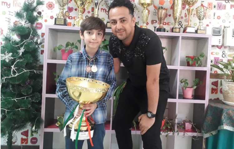 اهدا جوایز مسابقات فرهنگی و هنری بین شعب دبستان های دخترانه و پسرانه علوی 36