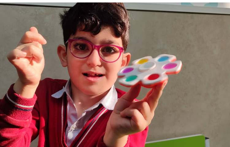 اهدا جوایز مسابقه کتابخوانی 4