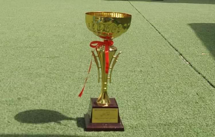 اهدا جوایز نفرات برتر مسابقات ورزشی بین شعب دبستان های علوی 4