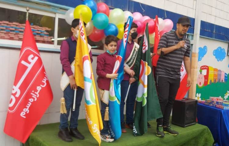 اهدا جوایز نفرات برتر مسابقات ورزشی بین شعب دبستان های علوی 6