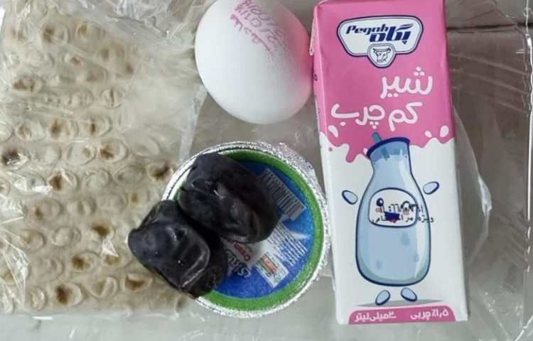 اهدا نذری (افطاری) بمناسبت شب های قدر به بیمارستان فیروزگر 1