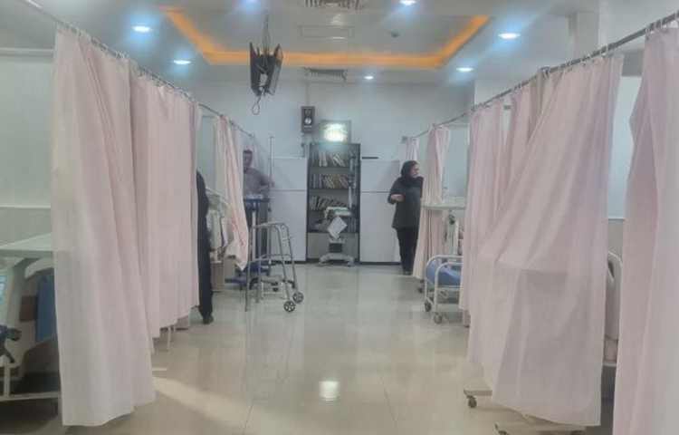 اهدا نذری (افطاری) بمناسبت شب های قدر به بیمارستان فیروزگر 5