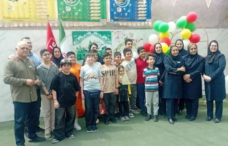 اهدا هدایا نوروزی دانش آموزان 21