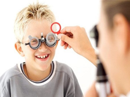چرا بینایی سنجی در کودکان مهم است؟