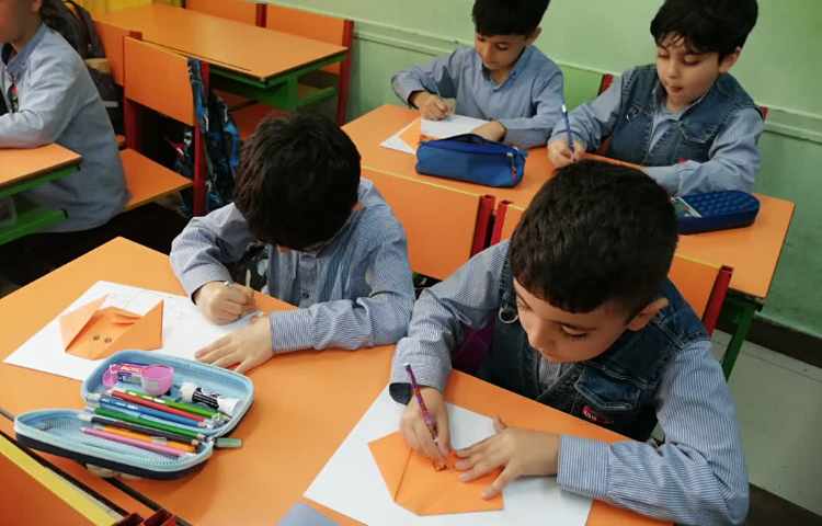 اوریگامی و نقاشی سگ 1