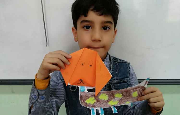 اوریگامی و کلاژ سگ