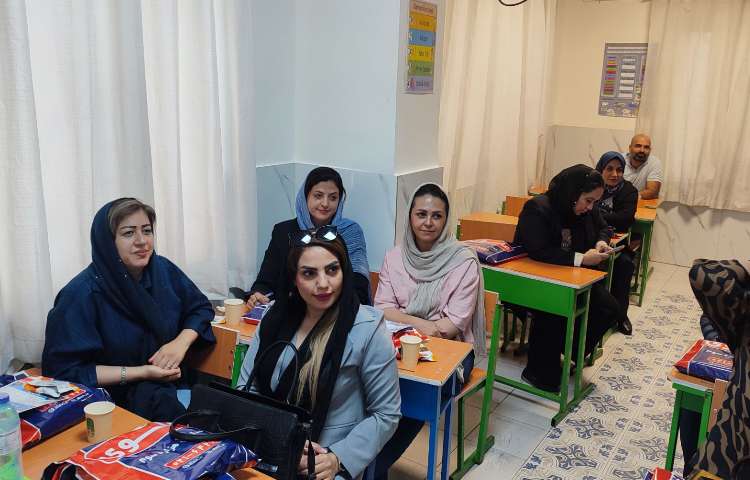 اولیا مربیان با محوریت شروع سال تحصیلی پایه ششم 4