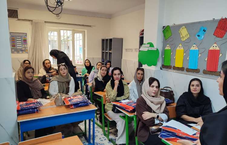 اولیا و مربیان پایه چهارم و ششم 7