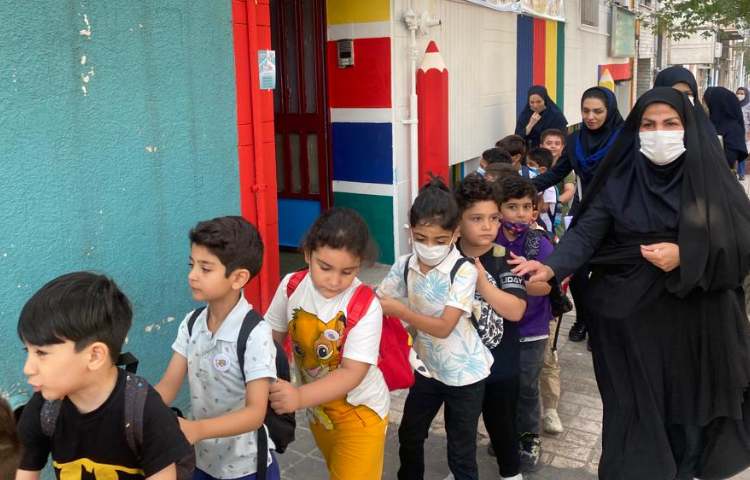 :اولین اردوی پایگاه تابستانی،دکتر لند،شادی و هیجان با پسران توانمند پیش دبستانی 3