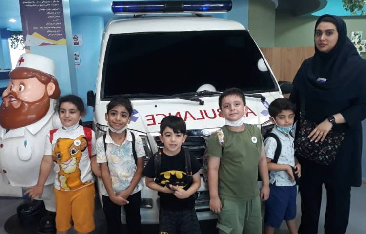 :اولین اردوی پایگاه تابستانی،دکتر لند،شادی و هیجان با پسران توانمند پیش دبستانی 37