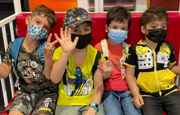 :اولین اردوی پایگاه تابستانی،دکتر لند،شادی و هیجان با پسران توانمند پیش دبستانی 69